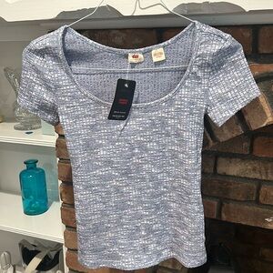 Blue Levi’s Tee